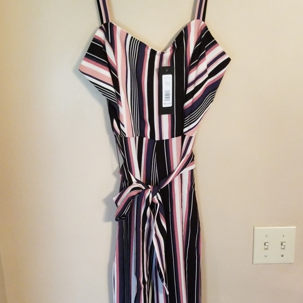 SALE!!! New! Bebe jumpsuit!💖 - Picture 3 of 5